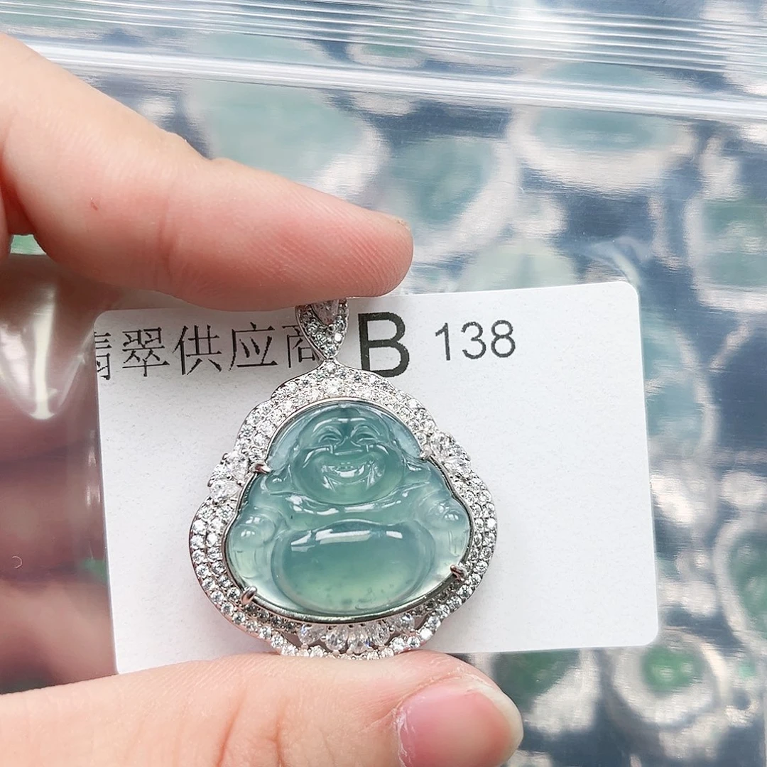 翡翠颈饰未镶嵌翡翠138