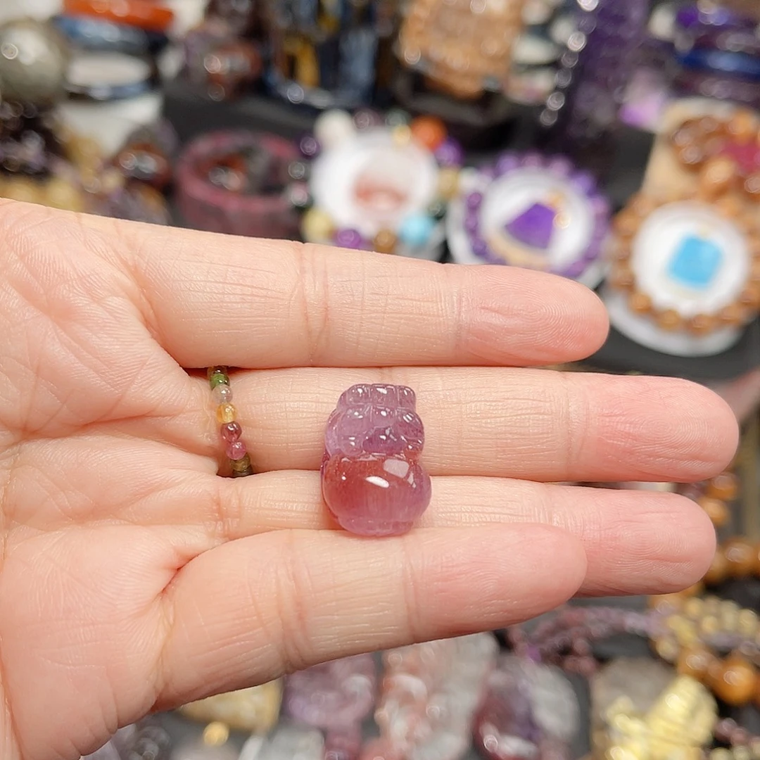 颈饰未镶嵌水晶订制