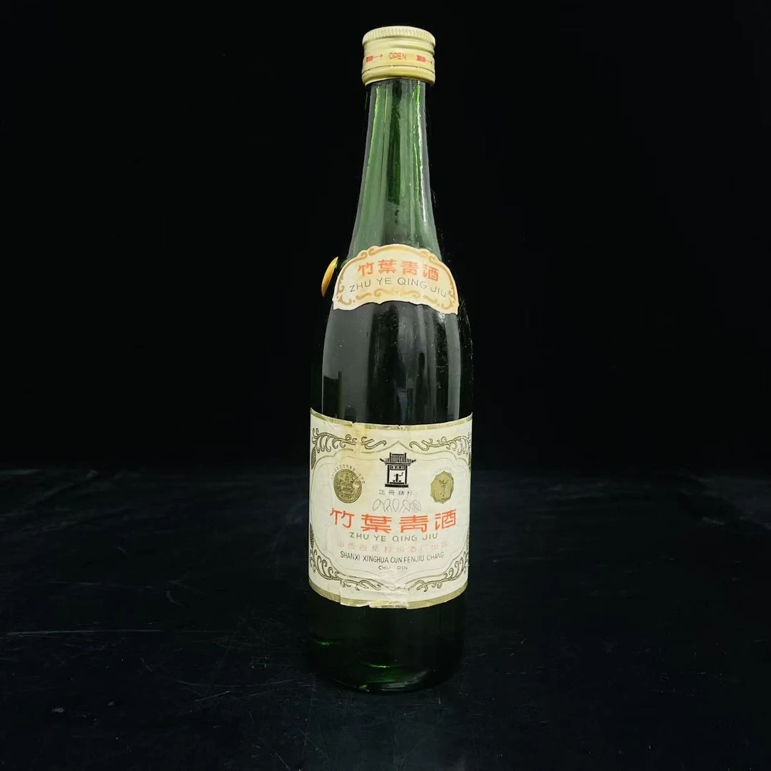 1986年  竹叶青酒  45度 500ml y108188