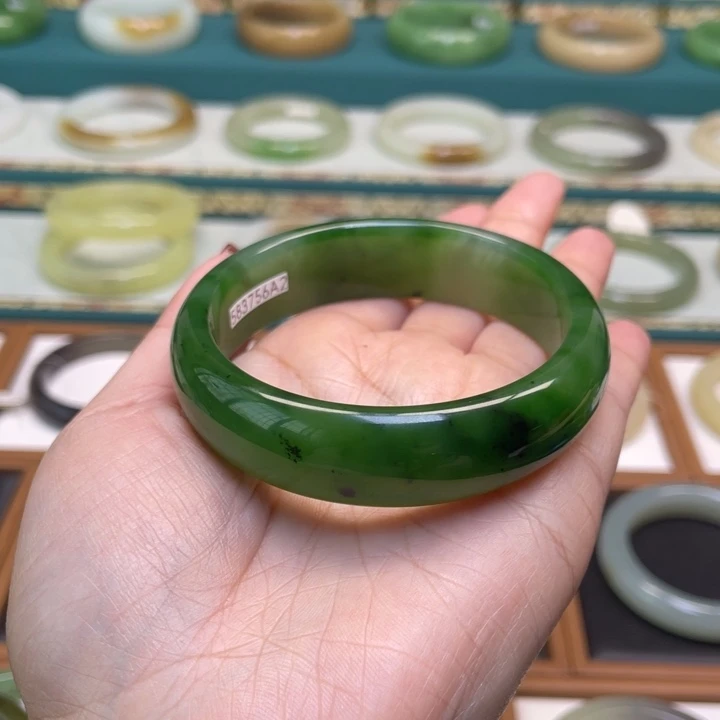 和田玉手镯未镶嵌58