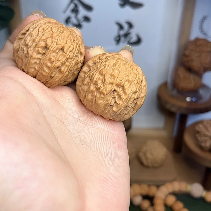 吊坠文玩核桃35号，38闷白，龟背