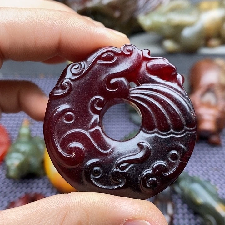 未镶嵌蛇纹石玉颈饰