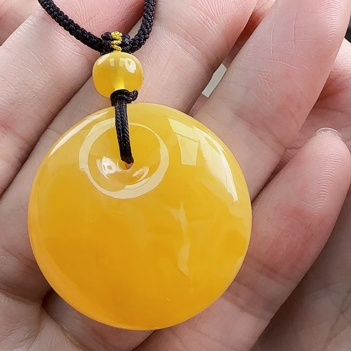 未镶嵌琥珀珠宝奇石