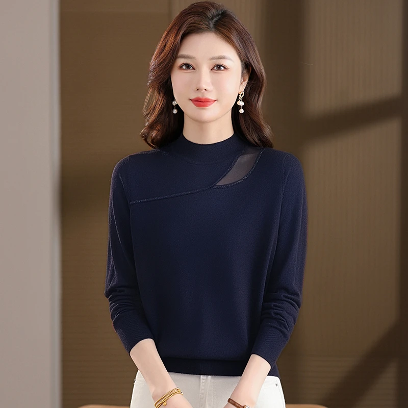 2025年秋季新款女装圆领长袖时尚洋气款宽松显瘦款百搭套头上衣