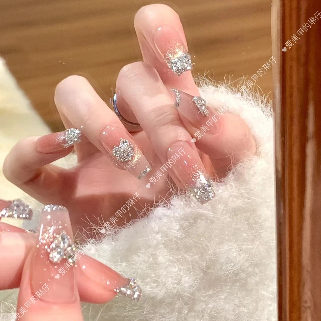 【一见倾心】春夏季温柔款设计手工穿戴甲温柔纯手工气质纯欲ins风