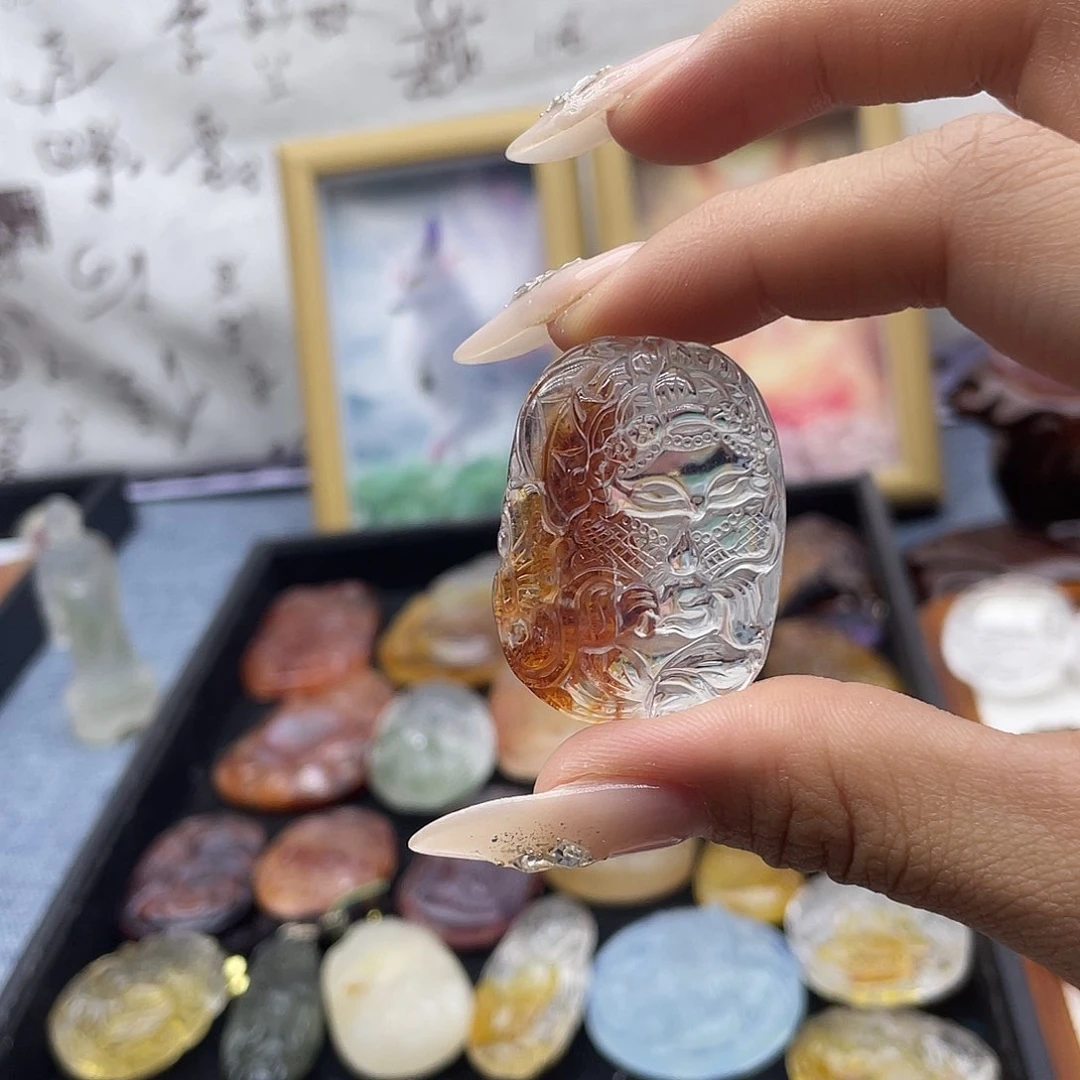 颈饰未镶嵌水晶天然