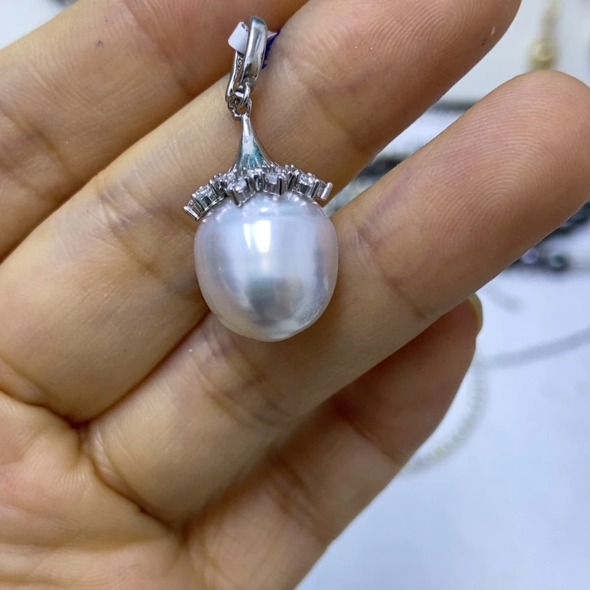 【闪购商品】海水珍珠颈饰未镶嵌梵*