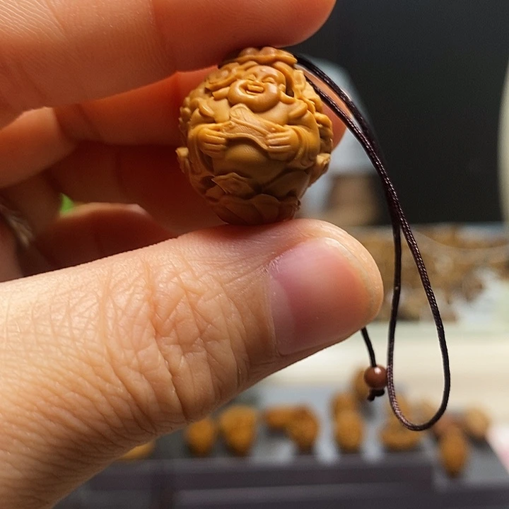 橄榄核吊坠橄榄球赛