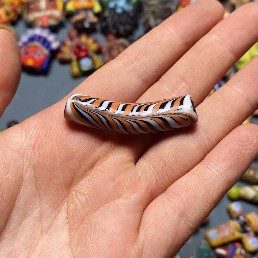 琉璃项链弯管一个