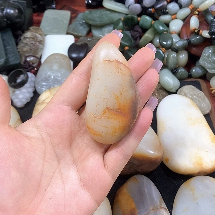 和田玉（糖玉）未镶嵌挂件孤*