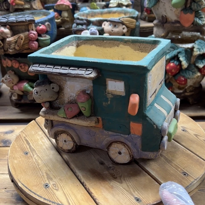 彩***街嘻哈多肉花盆百搭