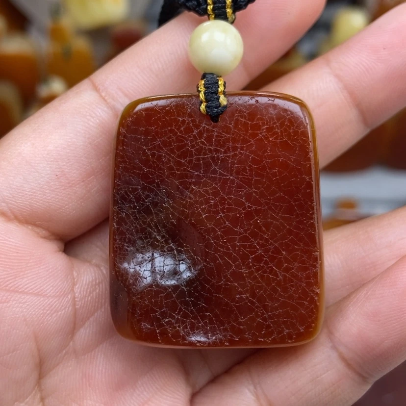 【闪购商品】琥珀颈饰未镶嵌