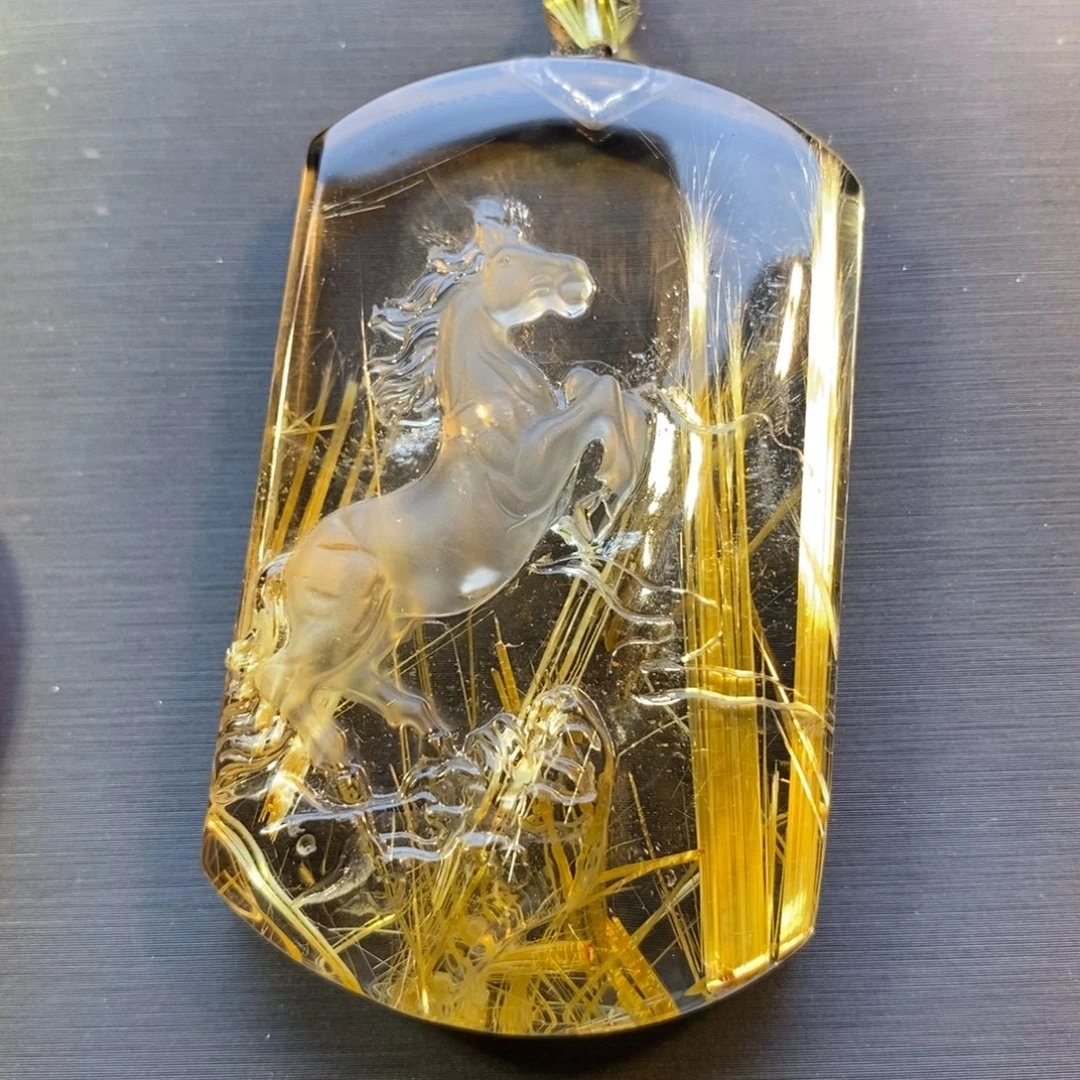 刘***梦水晶未镶嵌颈饰钛晶骏马 马上来财吊坠