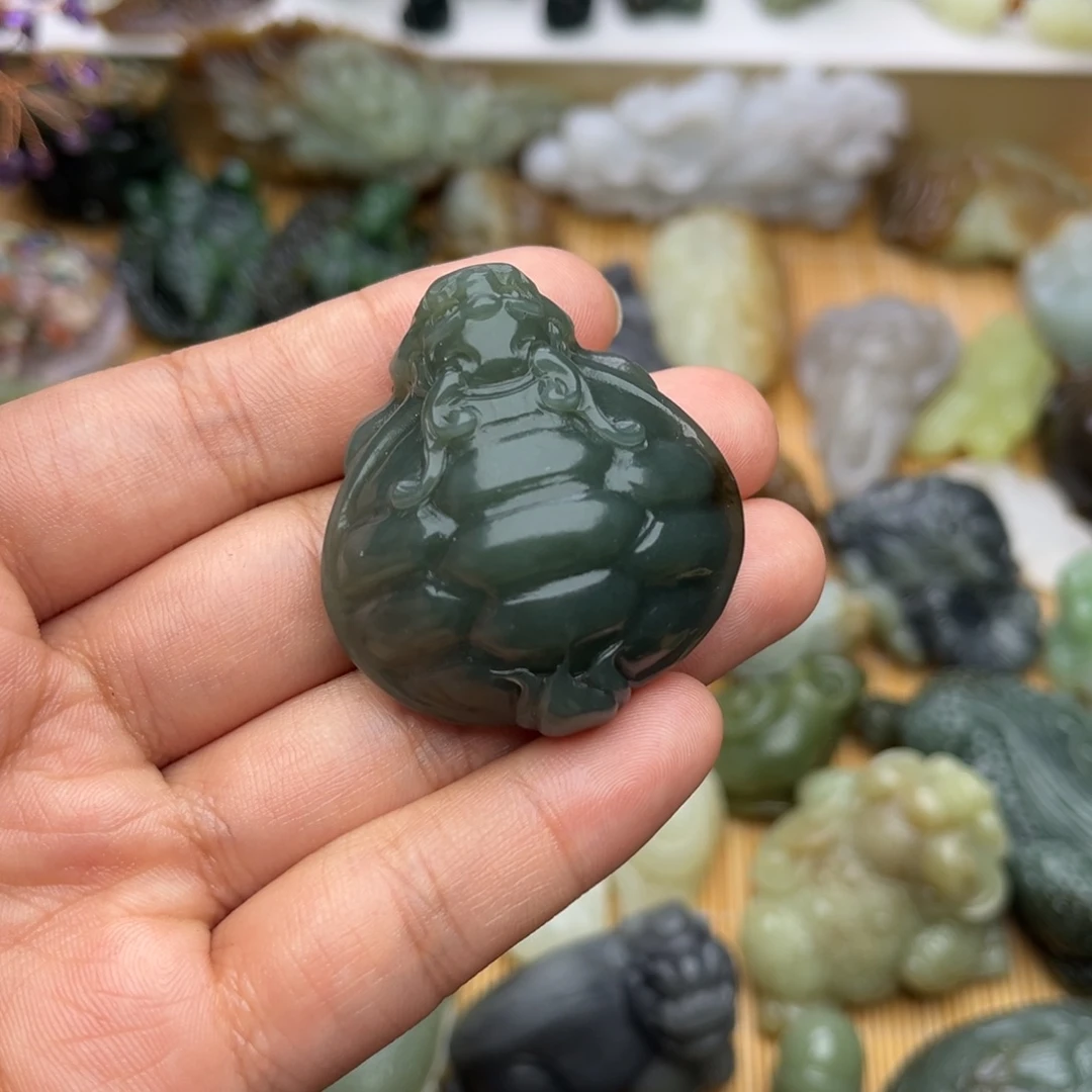 和田玉未镶嵌挂件