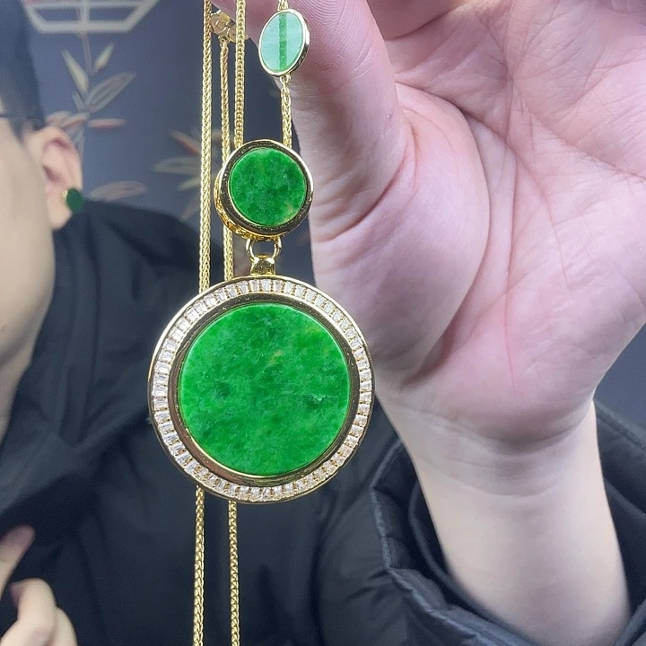 翡翠吊坠(赠链)银S925镶嵌特价 有石纹 大漏