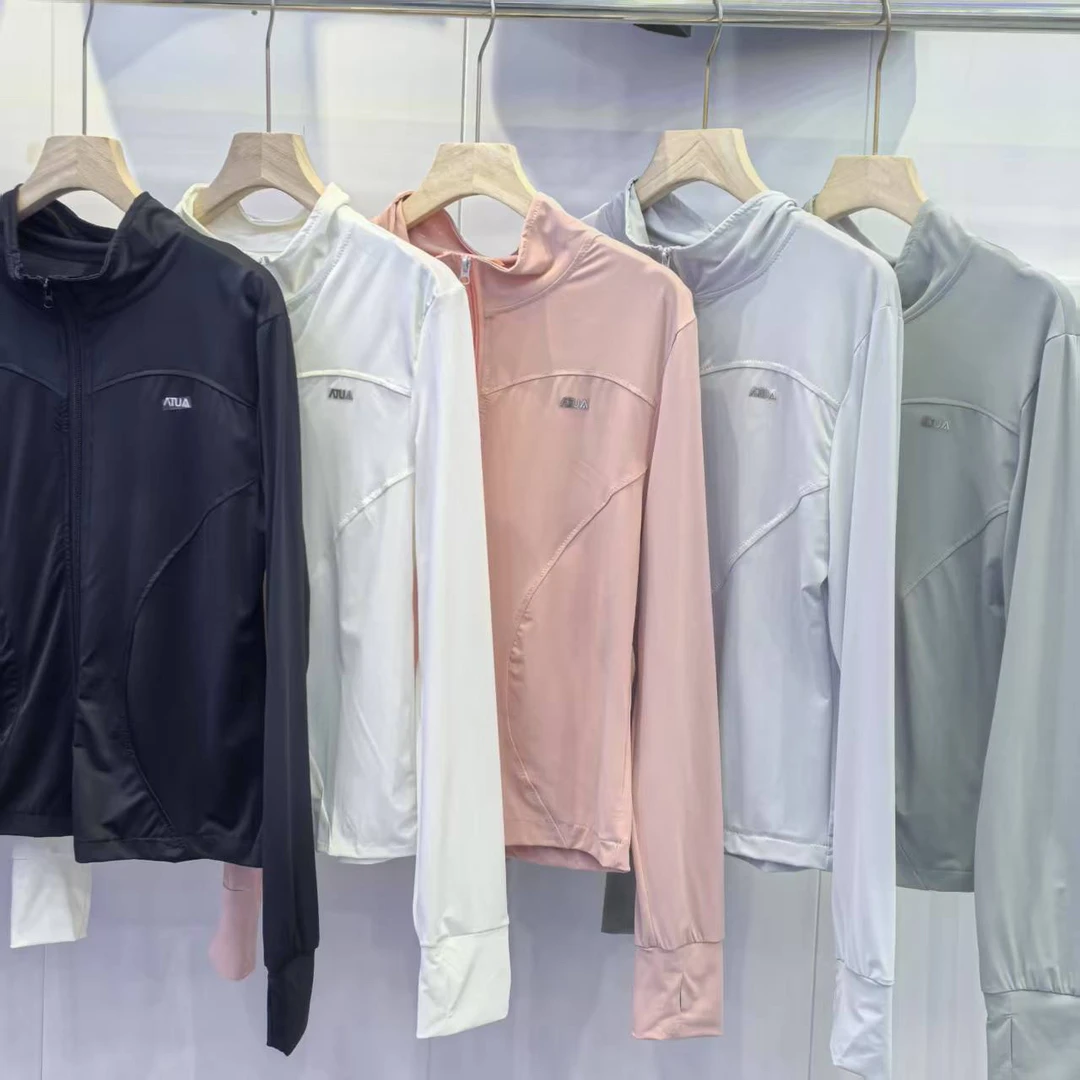 高品质女款短外套