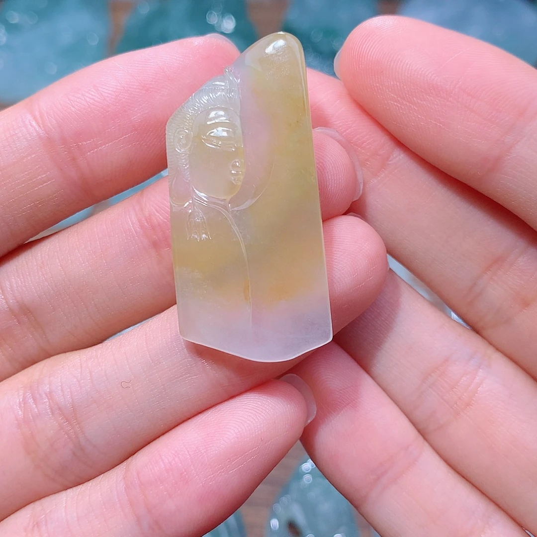 颈饰未镶嵌翡翠佛头