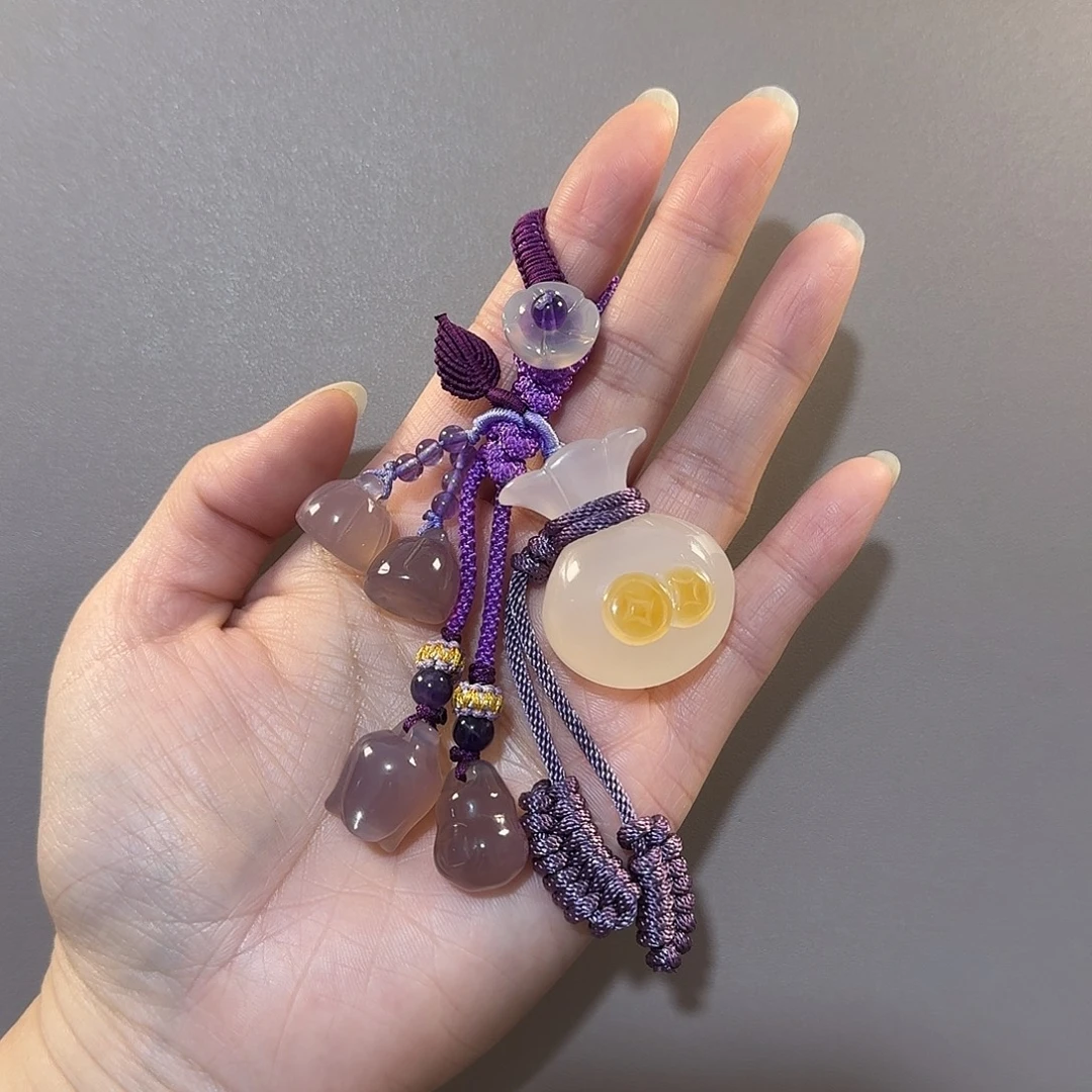 文***静玛瑙/玉髓未镶嵌钥匙挂件