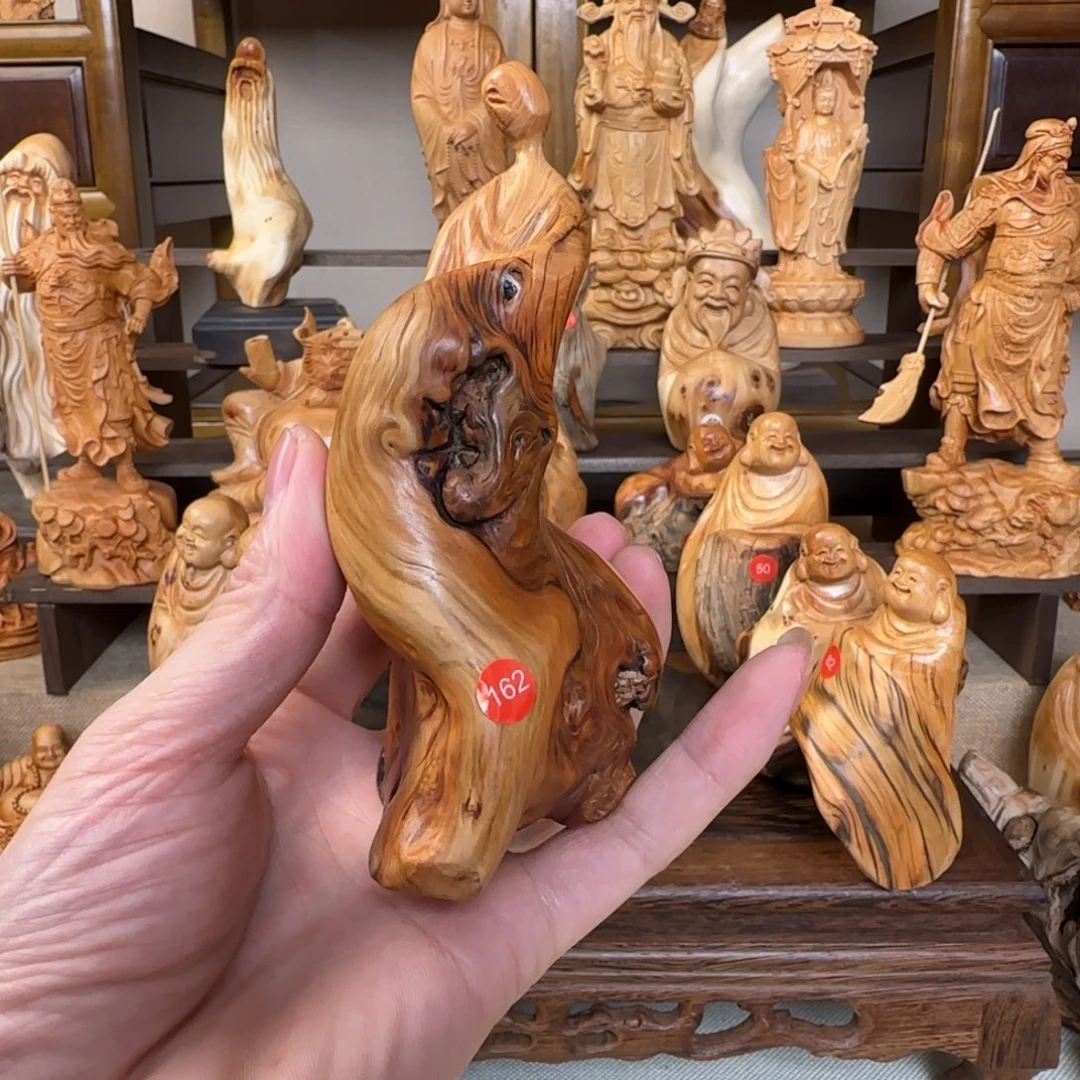 用***9崖柏小木匠艺雕一物一拍