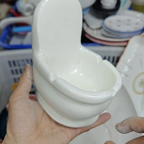 瓷片陶瓷杯碗盘微瑕介意慎拍。