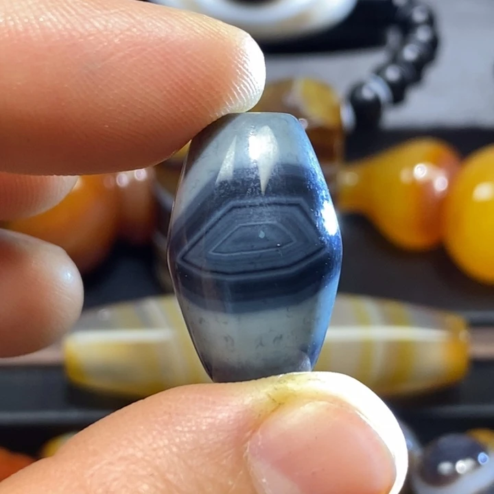 玛瑙/玉髓未镶嵌挂件