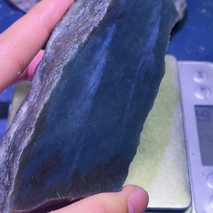 和田玉（糖玉）未镶嵌珠宝半成品