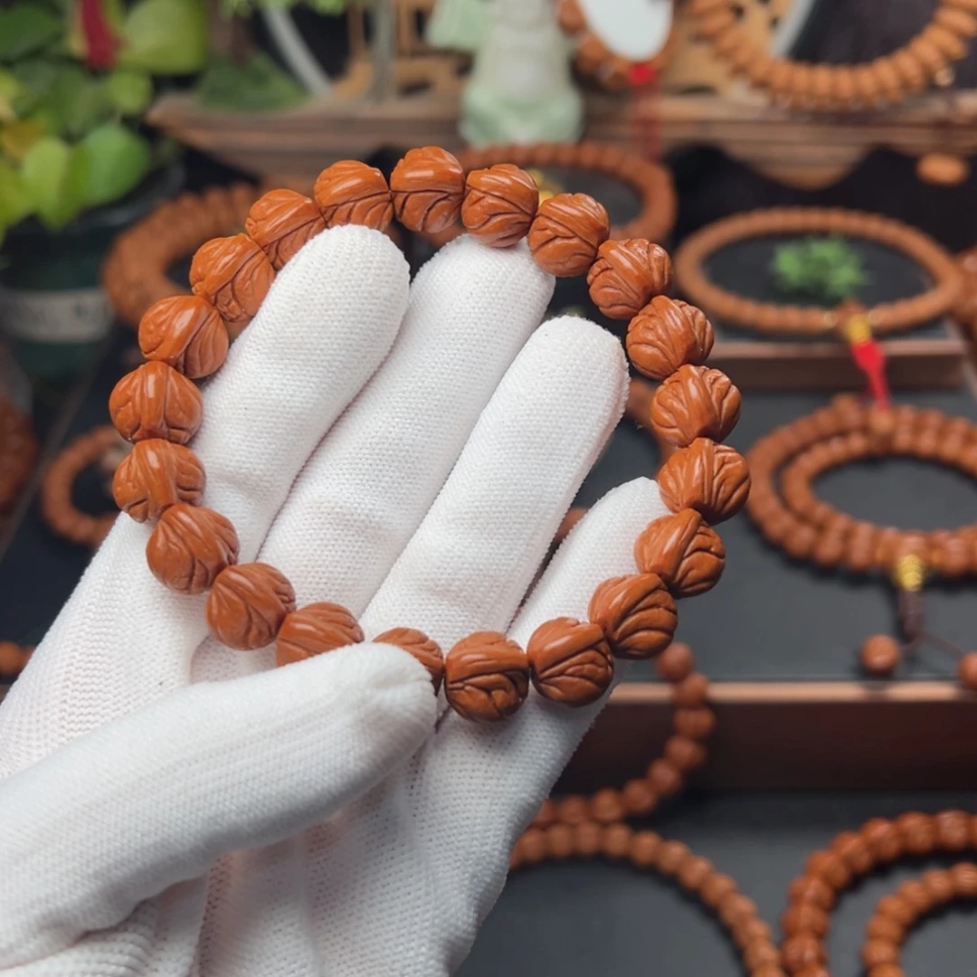 吊坠桃核1.2玉龙脊手串