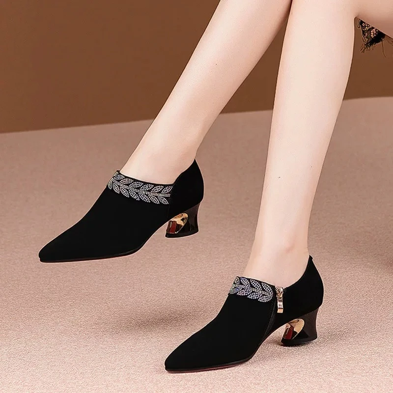 磨砂皮深口单鞋女中跟2025春款真皮气质水钻反绒皮鞋软皮粗跟女鞋