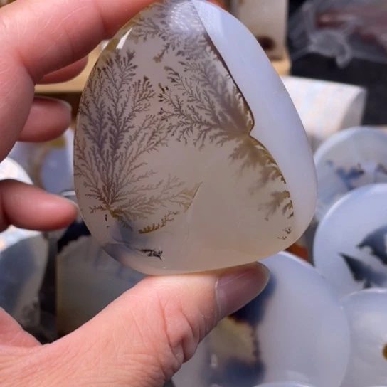 玛瑙/玉髓吊坠(不含链)未镶嵌金*堂