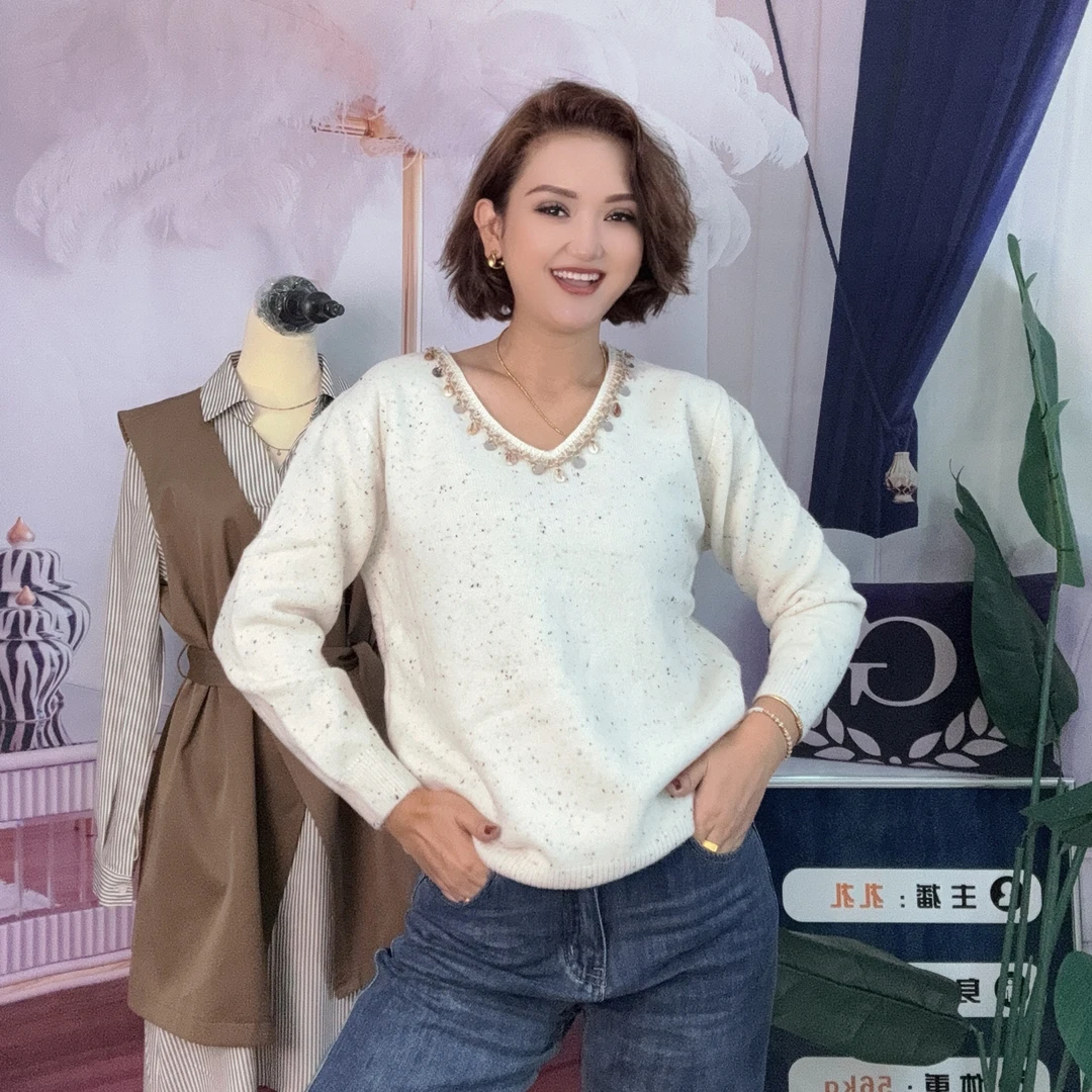 秋冬高级感洋气V领亮片毛衣大码女装胖mm宽松慵懒风超好看针织衫