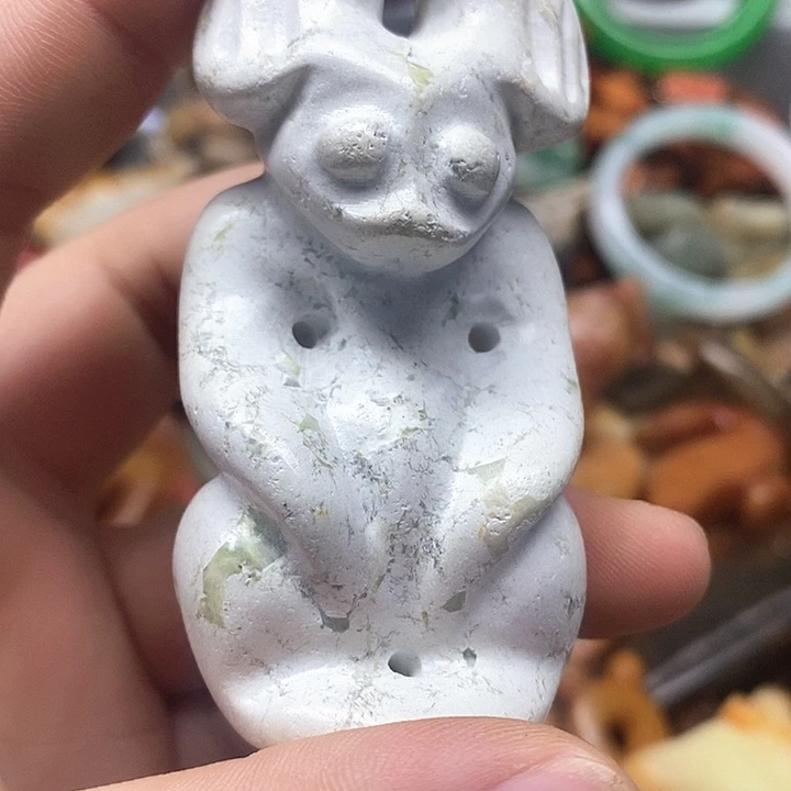 和田玉未镶嵌挂件