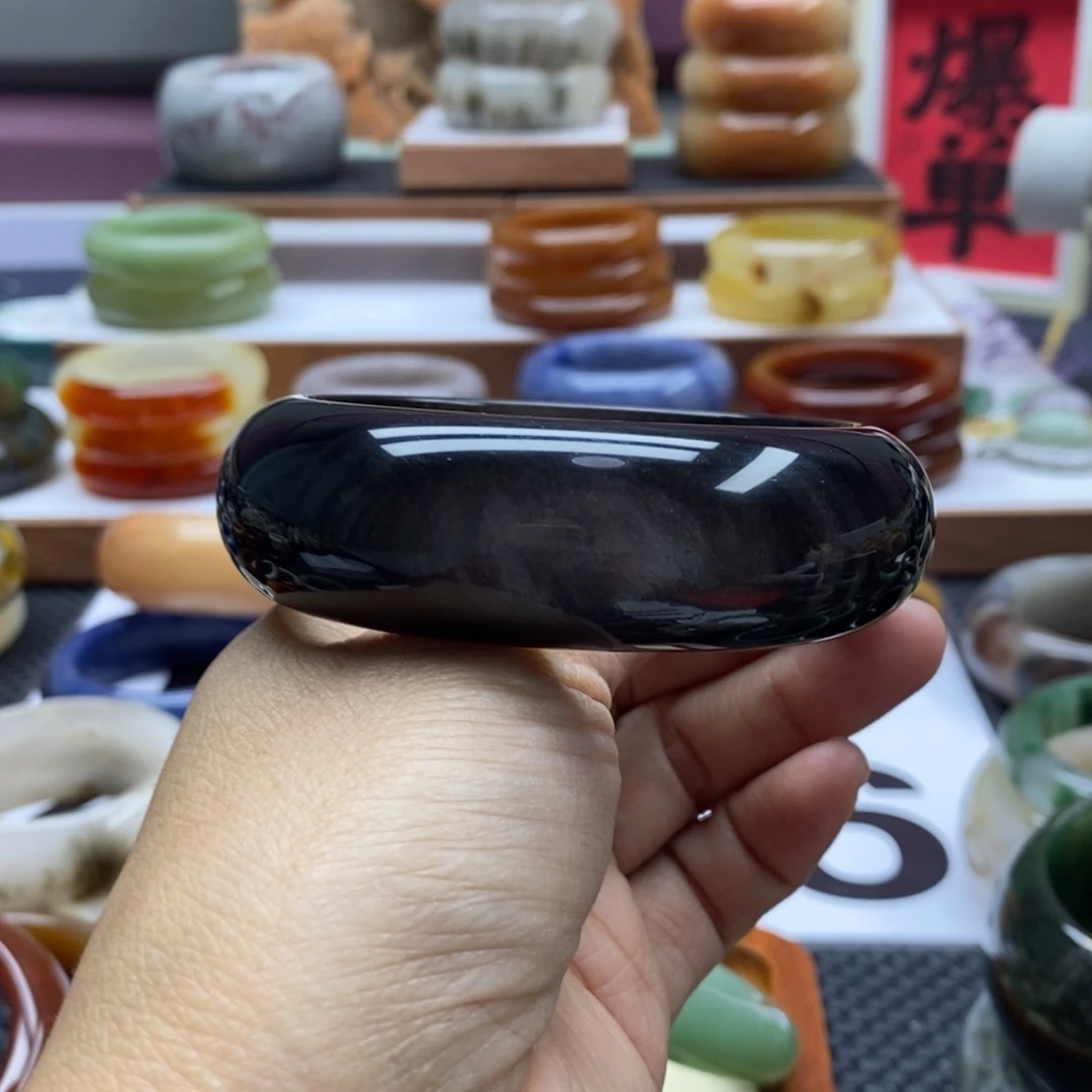 石英质玉手镯未镶嵌M****