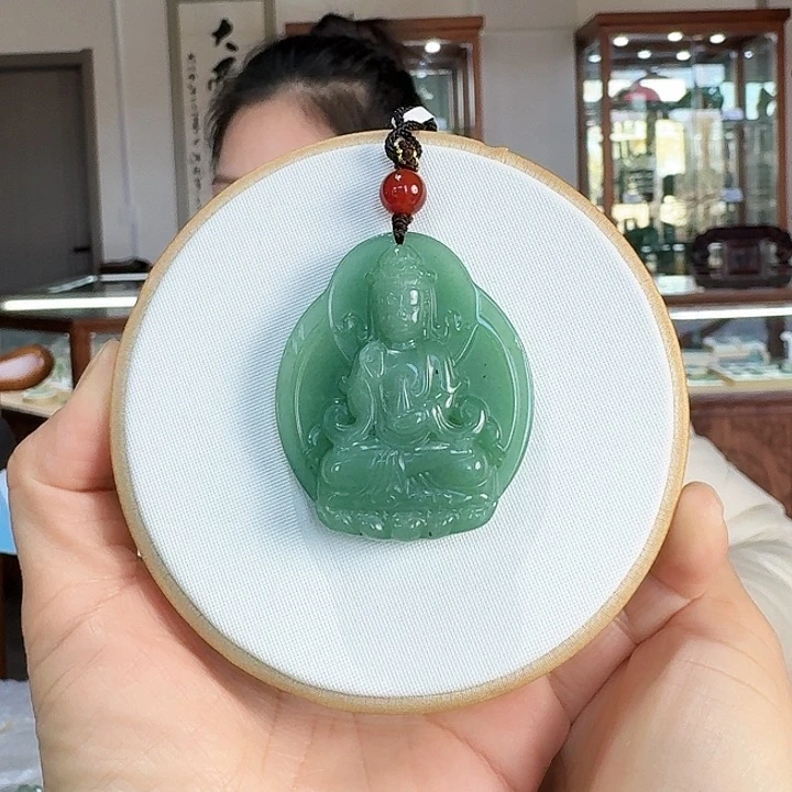 密玉（石英质玉）吊坠合金