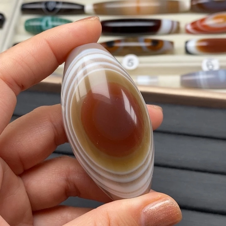 小***店玛瑙/玉髓未镶嵌颈饰