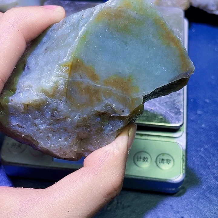 和田玉（糖玉）未镶嵌珠宝半成品