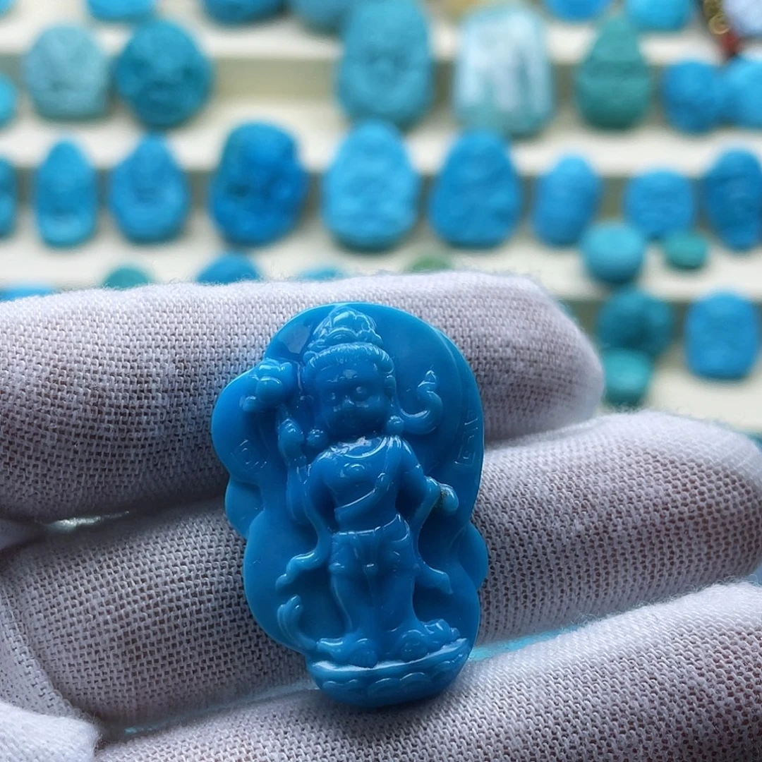 绿松石未镶嵌颈饰