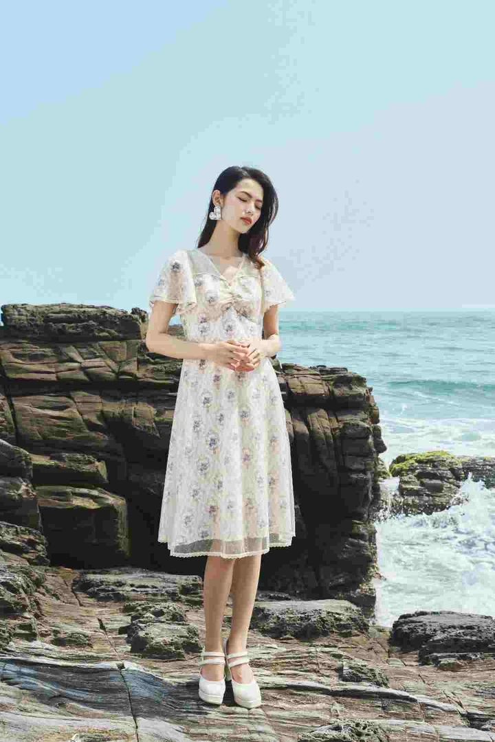 【高高甄选】DILI 春装新品2025女装 优雅连衣裙 323224232