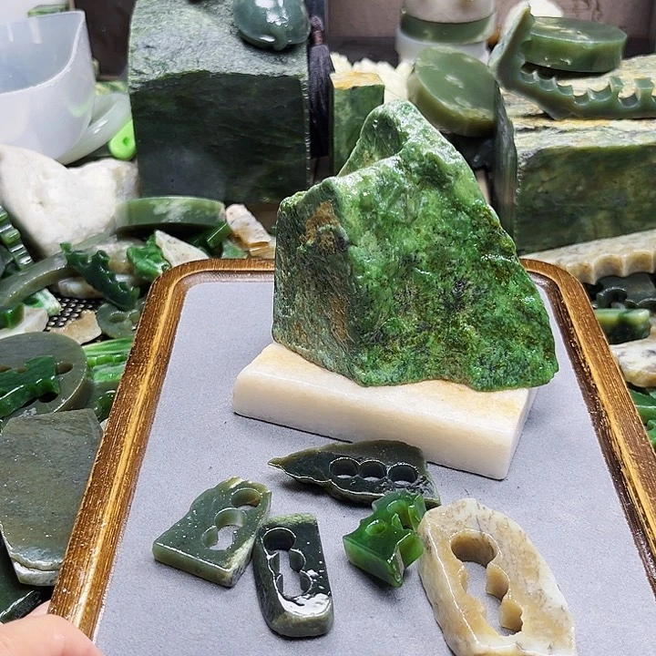 和田玉珠宝半成品未镶嵌