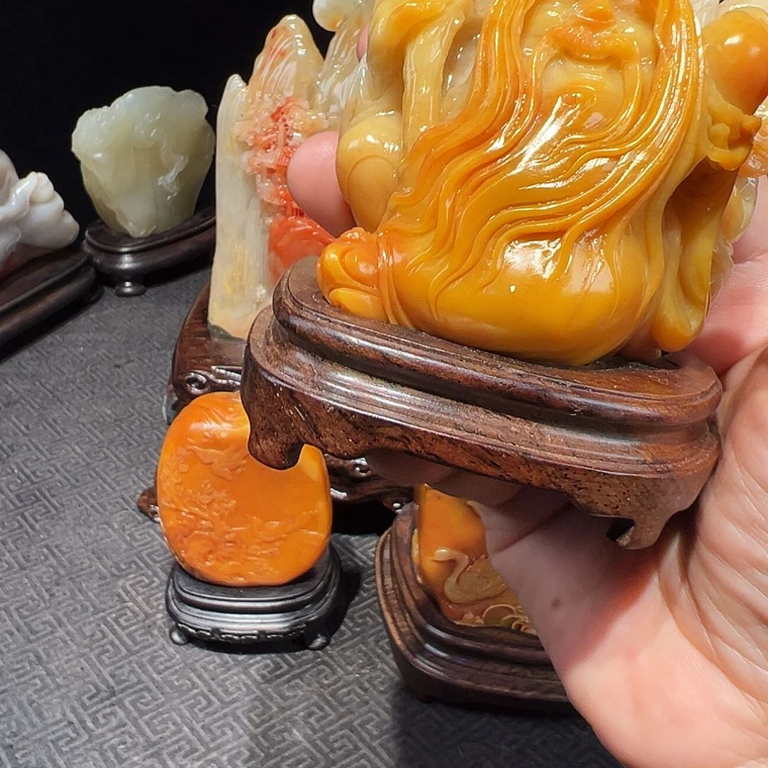 寿山石龙*吟寿山石雕刻