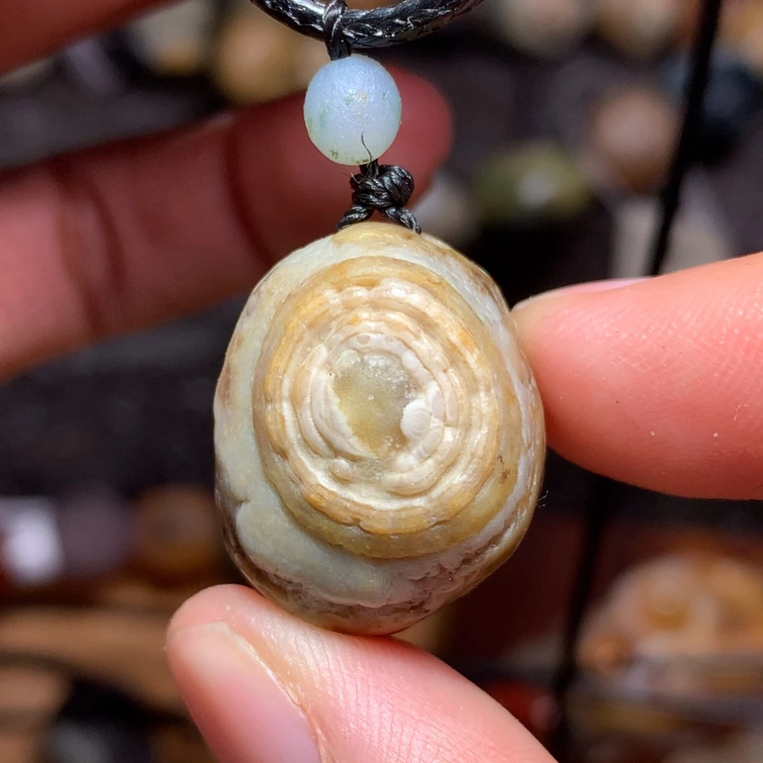 未镶嵌玛瑙/玉髓珠宝半成品