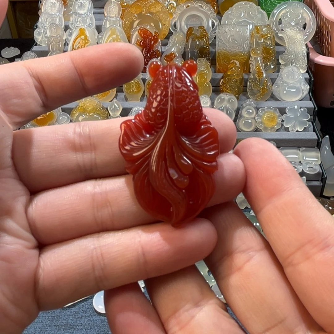 玛瑙/玉髓未镶嵌颈饰