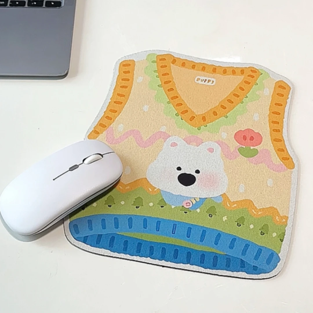 MOMO异型防滑鼠标垫可爱创意卡通办公室电脑游戏办公垫针织毛衣背