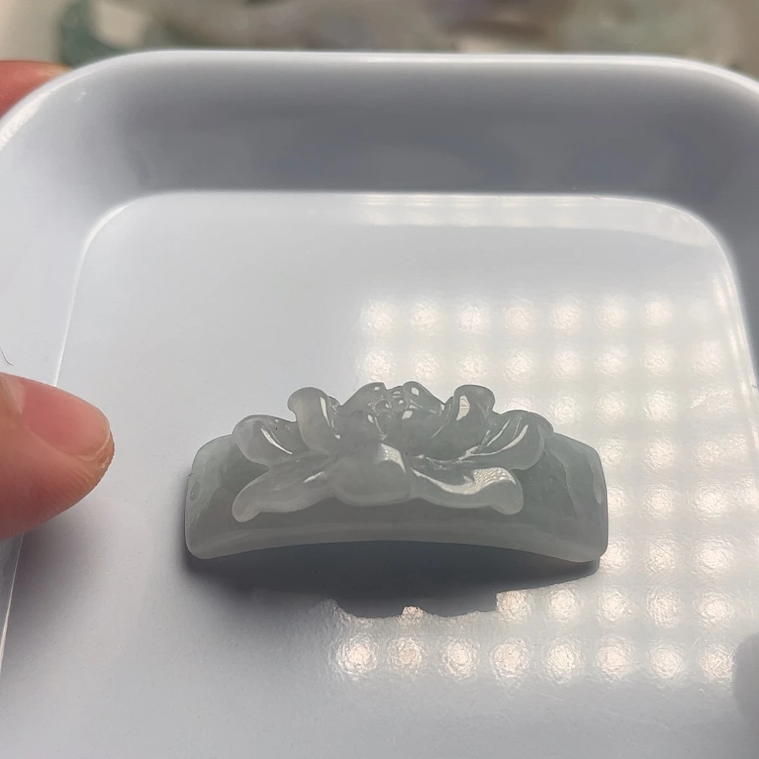 翡翠未镶嵌颈饰天然翡翠