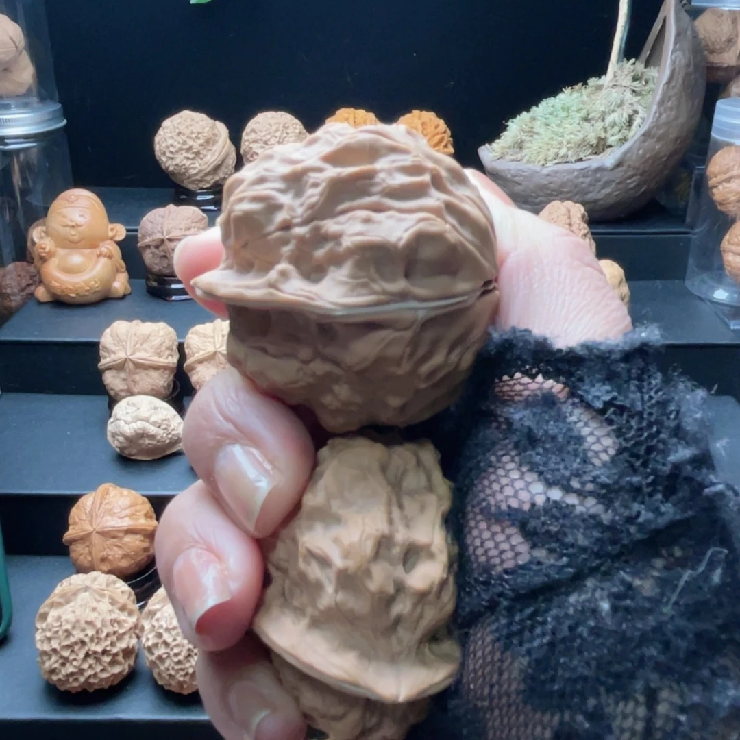 吊坠文玩核桃荷叶蟾…………