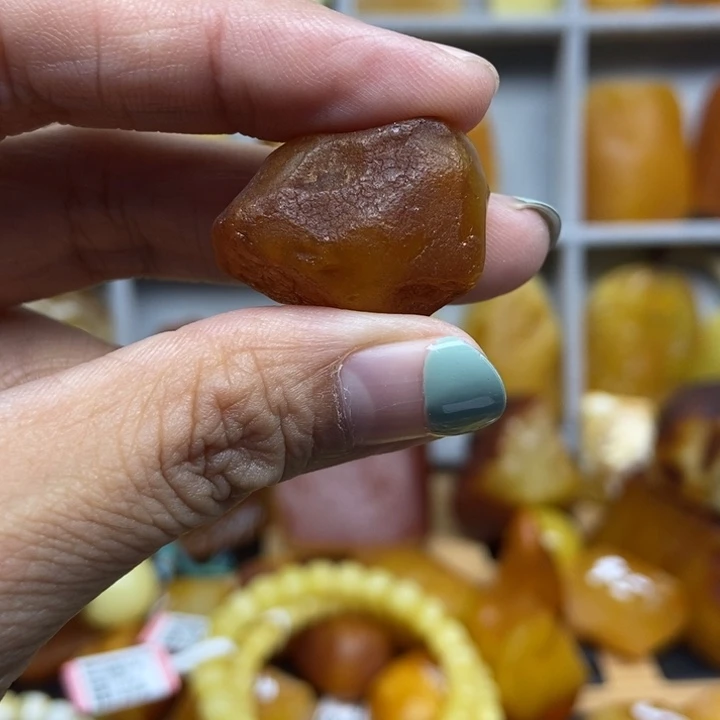 裸石琥珀未镶嵌原石