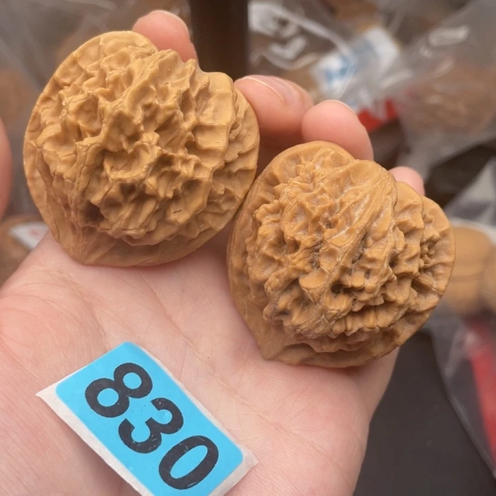 文玩核桃吊坠核桃