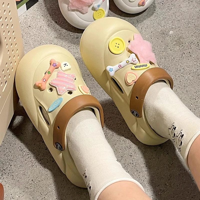 拖鞋夏季踩屎感2025新款高颜值包头沙滩凉拖鞋家庭防滑厚底洞洞鞋
