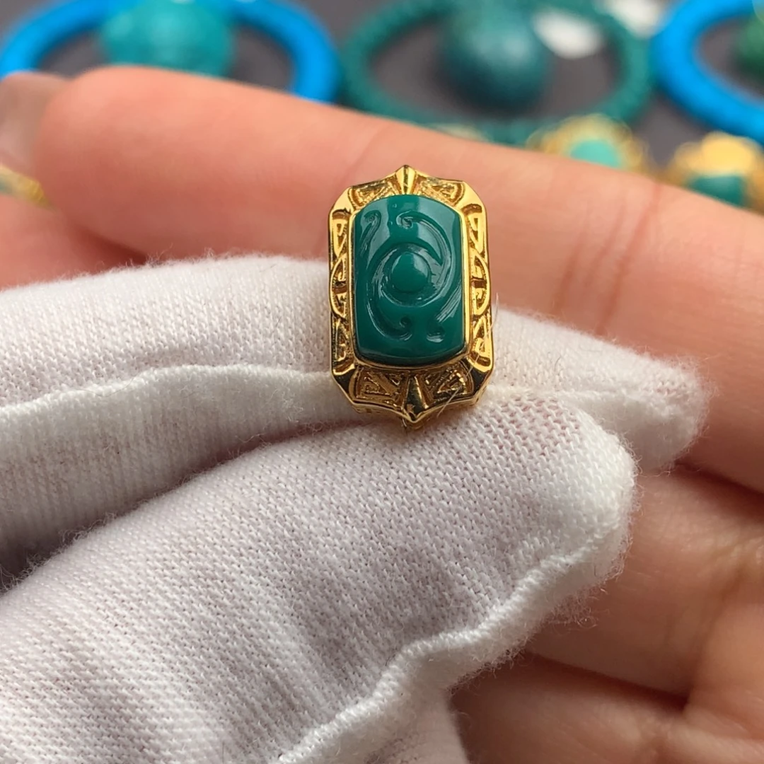 绿松石18K金镶嵌绿松石