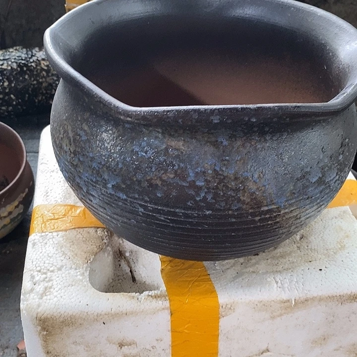 紫砂花盆口径 25高度18