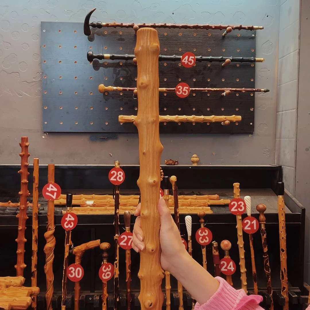 狼***鹤40公分左右长，短棍